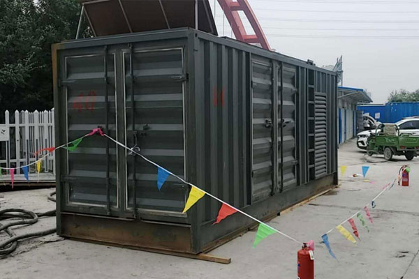 临澧发电机租赁空气滤清器多久更换一次？